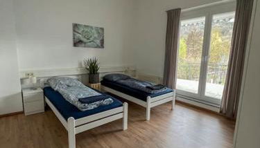 Modernes Apartment mit Balkon, Parkplatz und Smart Tv bis zu 10 Personen - Foto 5