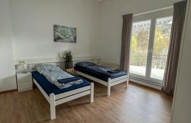 Modernes Apartment mit Balkon, Parkplatz und Smart Tv bis zu 10 Personen - Foto 5