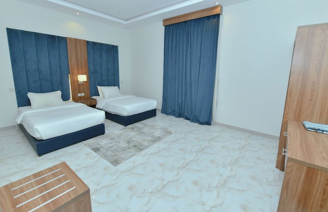 Oasis Suite Hotel Apartments - Photo 9