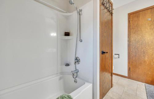 The Foxhole on East Lake Okoboji - Foto 36