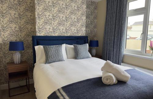 House Sleeps 8-Garden-Parking Near Barry Island - Foto 26