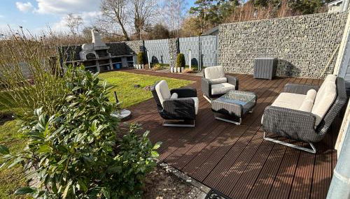 Wood&Stone - Modernes Haus in Seenähe am Tankumsee mit Terrasse, Outdoorküche, Kamin, Homeoffice Bereich & voll ausgestatteter Küche im Naherholungsgebiet - Foto 4, Garden, Garden view