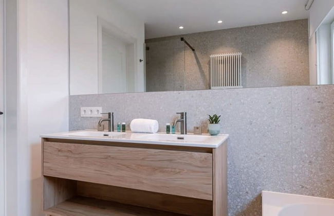 Spacious Bungalow With Garden Near the Beach sea - Foto 5