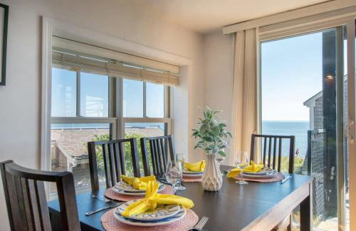 Gorgeous water views in the center of town - Foto 4