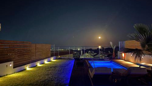 Sea View Sunrise Luxury Apartment - Foto 4