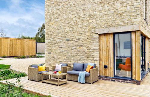 Lakeside property with spa access on a nature reserve Sunbird Cottage BV20 - Photo 2