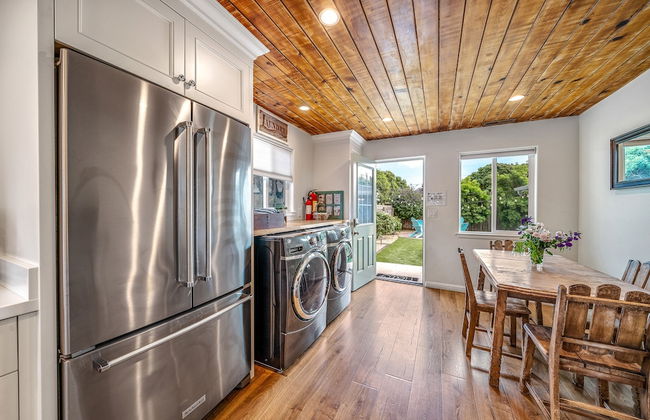 Charming 2 BDR Seaside Cottage 5 Min to Beach! - Foto 14