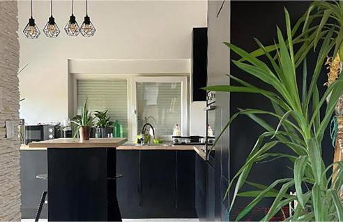 3 Bedroom Nice Apartment In Marinici - Foto 5