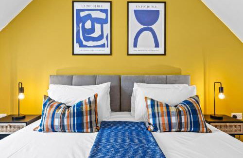 Spacious 6-bedroom house - 3 parking spaces - Superfast Wi-Fi - Close to M5 - Long-stay rates! - Foto 32