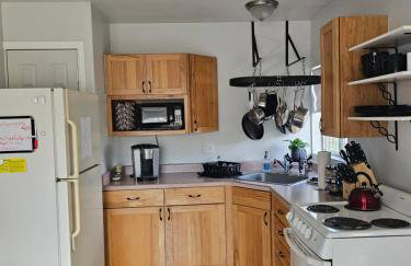 Peaceful, Private and Airy on a 5 acre farm - Foto 15