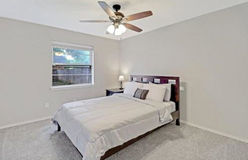 cozy house Saginaw TX 3BR 2BA Sleeps 10 just 12 minutes downtown fort worth - Foto 5