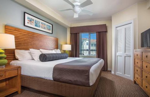 Wyndham Oceanside Pier 2BR Apartment with Resort Access - Photo 30
