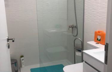 TMB (Train / Metro& Bus ) Oporto Station House - Foto 27