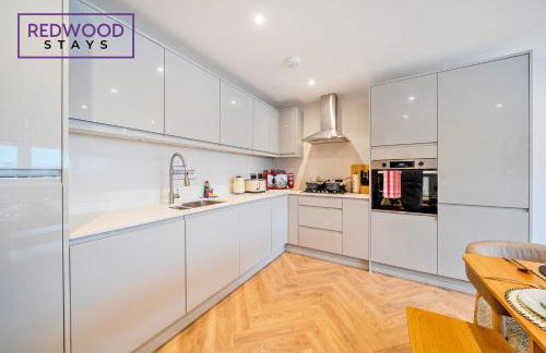 Brand New Premium Serviced Apartments, Free Parking, High-Speed WiFi By Redwood Stays - Foto 18