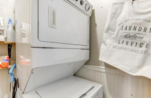 Steps to Shops and Eats Decatur Home with Large Yard - Foto 22