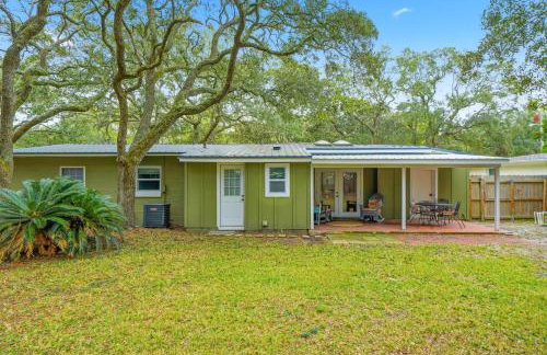 Coastal Home Family Friendly 2 Miles to Beach - Foto 42