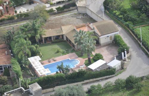 Villa Cocus - Foto 1