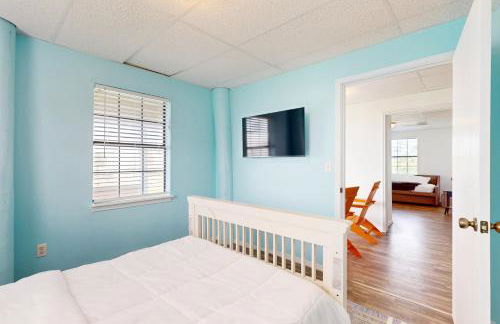 Bay Views and Beach Access Ingleside Getaway - Foto 12