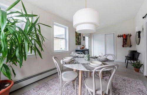 Hillcrest Cottage - Charming Cottage with hot tub and view! - Foto 2