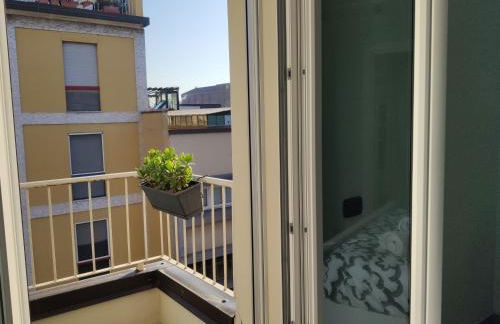 Matthias Home - Milan - modern and cozy flat, close to the metro - 15 min from Central Station, close to San Raffaele - Foto 27