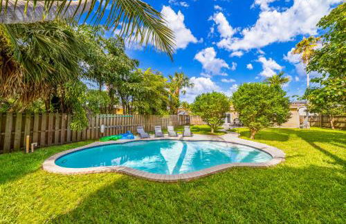Escape to Newly Remodeled Home in the Heart Fort Lauderdale with Private Pool - Foto 35