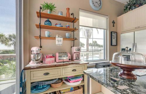 Steps to Sea and Sand! Gulf-View Galveston Getaway - Foto 10