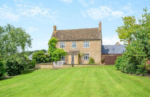 Greenhill Farmhouse - Photo 1