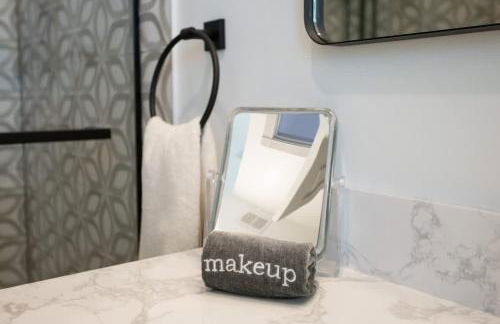 Quiet Historic Corner Easy Walk to Downtown Dining and Entertainment - Foto 49