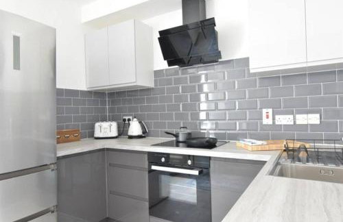 Luxury Spacious 2 bed Apartment - Foto 12