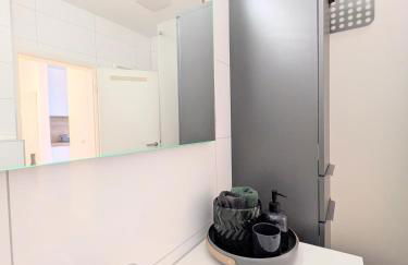 Urban Elegance - Stilvolles Apartment mit höchstem Komfort Nähe Wagner Festspielhaus - Foto 14