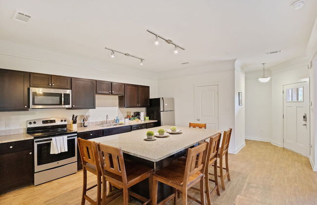 Texas State Sanctuary With Massive Pool Oasis - Foto 13