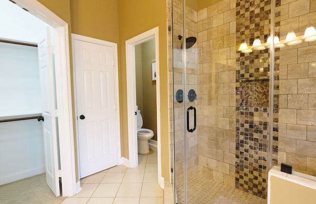 5Bdrm 3.5Bath 12Beds - HOME BIG AS TEXAS - Foto 30