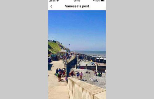 HOXNE HOUSE WEYBOURNE,N Coast sleeps 14 5 bedroom 5car parking,encl garden, less for weeks ask - Foto 76