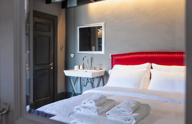 3 Bedrooms Apartment w Sea View and Terrace - Photo 8