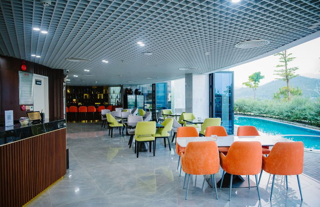 Cami Riverside Resort Đà Nẵng - Foto 76