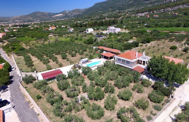 Attractive Villa in Kastel Luksic on Mount Kozjak - Foto 34