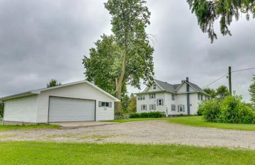 Fire Pits, Views and Yard Luxe Mt Horeb Getaway! - Foto 43