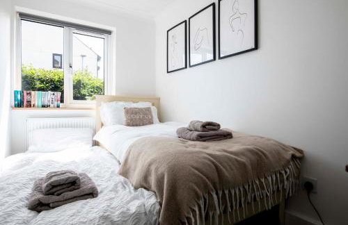 Dorset Stylish Apartment - Photo 6