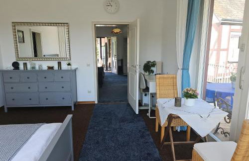 Little Rhine View Château - EG Apartment - Foto 16