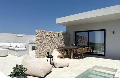 Celeste Luxury Villas - Photo 29