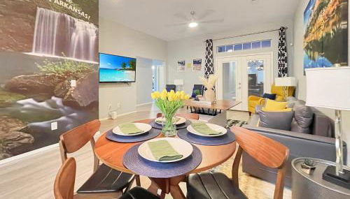 The Stay at Steuben Hot Tub 2 houses 6 BR - Photo 4