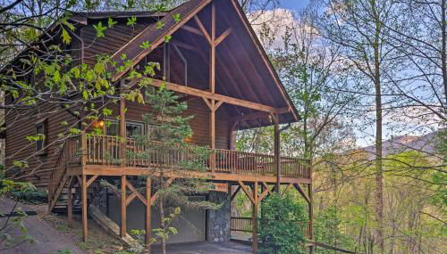 Spacious Maggie Valley Cabin with Hot Tub and MTN View - Foto 4