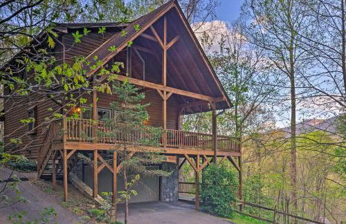 Spacious Maggie Valley Cabin with Hot Tub and MTN View - Foto 4