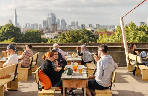 Luxury London Townhouse - Hidden Gem - Photo 24