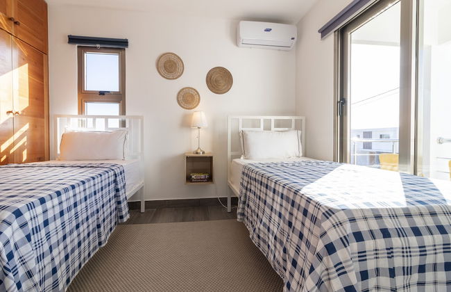 Modern 4-BR Villa in Gated Community - Foto 6