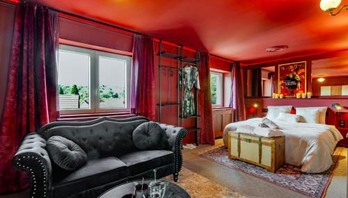 Love room avec Spa privatif "la Courtisane" - Sofa Tantra, terasse, salon d'hiver sous dôme transparent chauffé - love-room-alsace-67 - Foto 5