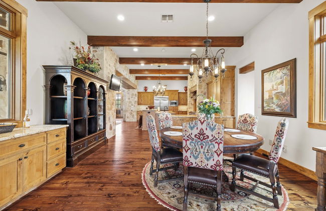 Private Ranch - Pool, Ping Pong, Yoga, Weddings, Games - Photo 25