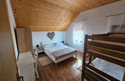 Ruralna kuća za odmor Lika - Foto 10