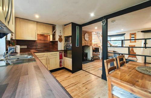 3 Bed in Eype oc-e34183 - Photo 6