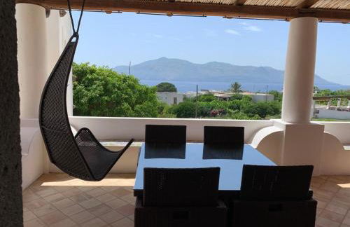 Le Terrazze di Salina, a 100 mt dalla spiaggia - Foto 1